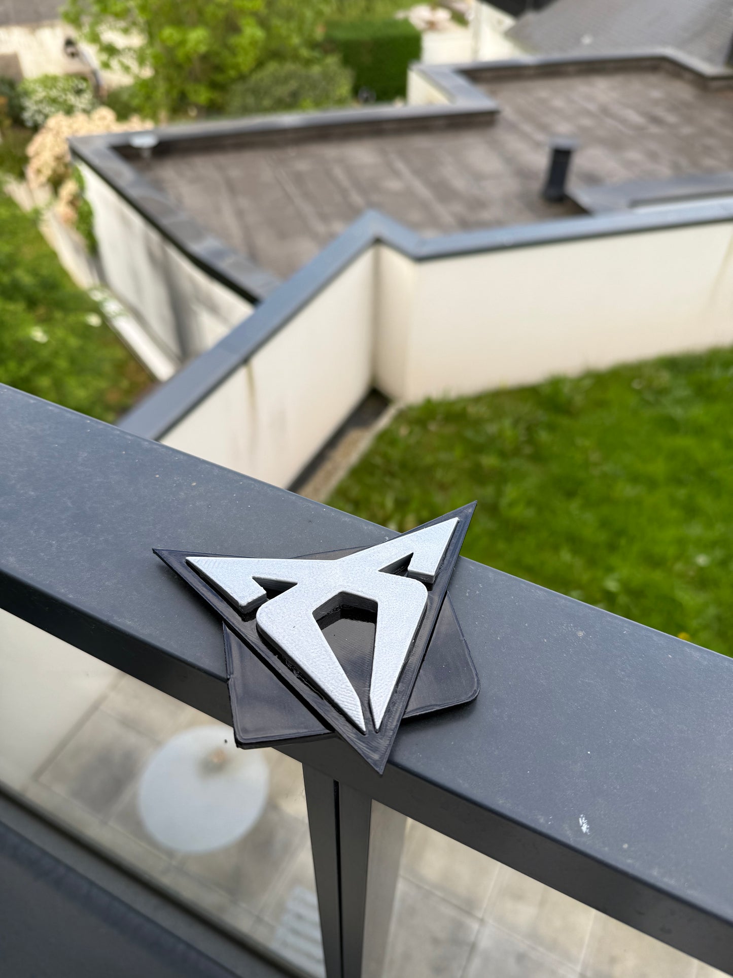 LOGOS Avant CUPRA pre facelift